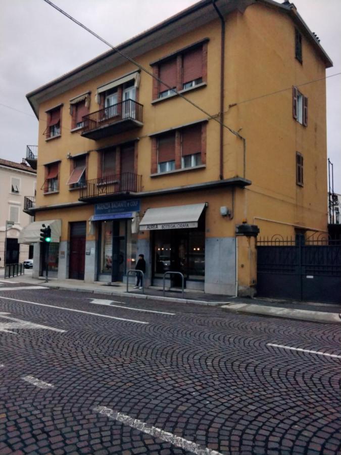 La Casa Di Gatsby Lusso In Pieno Centro Con Parcheggio Apartment Gorizia Ngoại thất bức ảnh